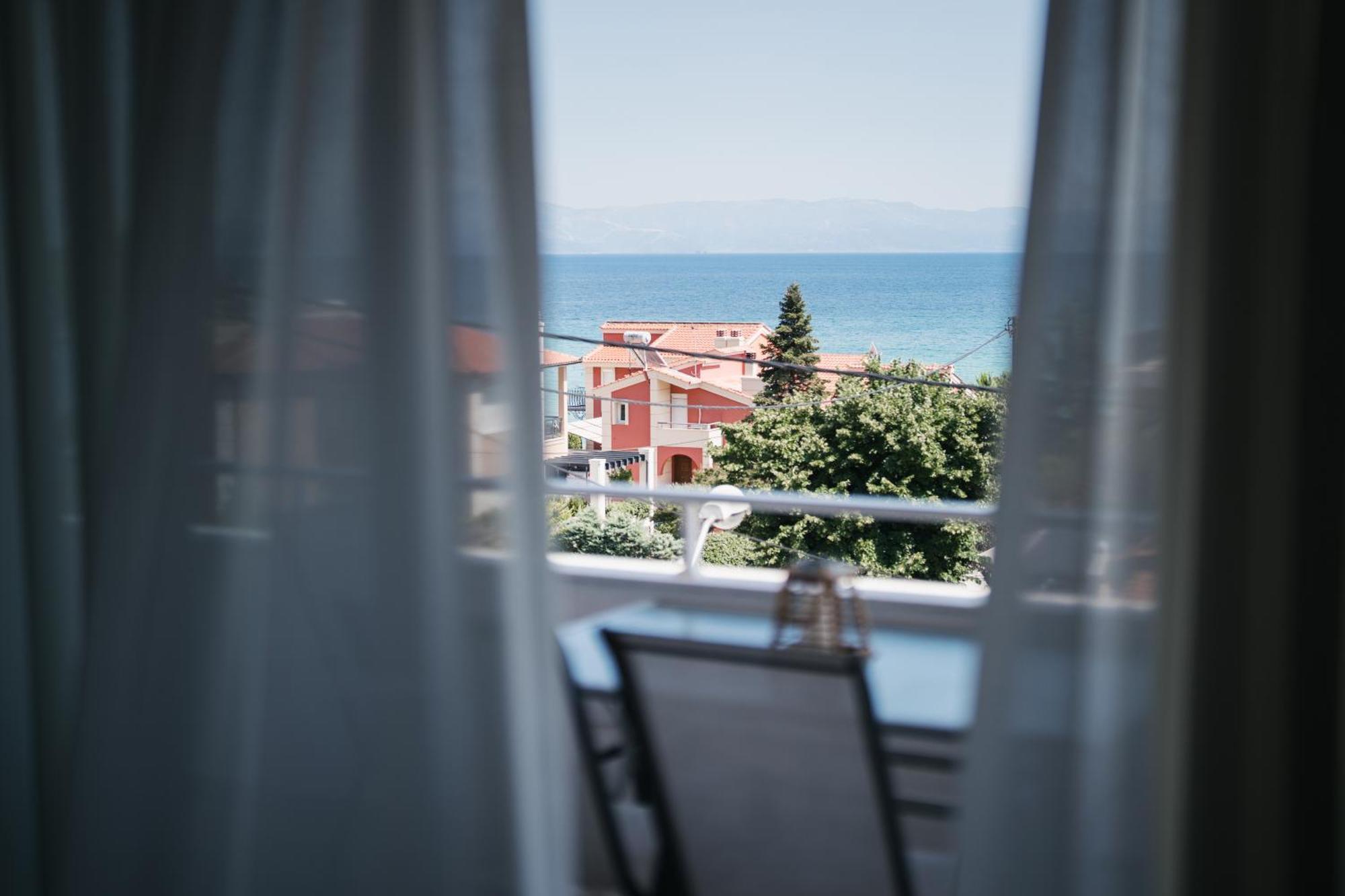 See The Sea Palaiontsiflikion Exterior foto